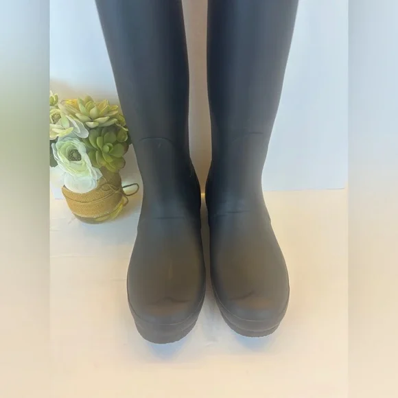 Hunter Black Rain Boots SIZE 8 tall retail $190 - Picture 7 of 14